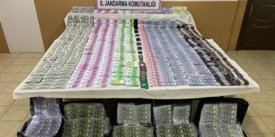 Sahte parayla yakalanan dolandırıcılar tutuklandı