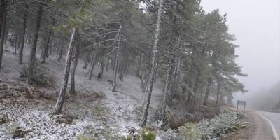 Manisa'ya nisanda kar yağdı