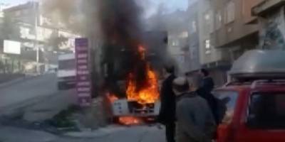 Ataşehir’de buğday yüklü nakliye kamyonu alevlere teslim oldu