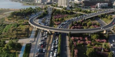 İzmir'de trafiğe kayıtlı araç sayısı arttı