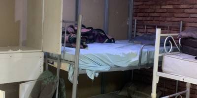 Kuaförden kaçak göçmen evine gizli geçit: Polisten 'şok evi' baskını