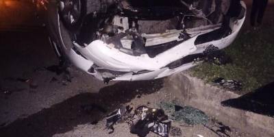 Duble yolda iki otomobil çarpıştı: 4 yaralı