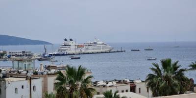 Sezonun dördüncü gemisi Bodrum'a geldi
