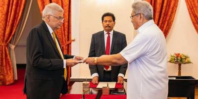 Sri Lanka'da yeni başbakan göreve başladı