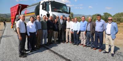 Efeler'in asfaltlama aracı görücüye çıktı