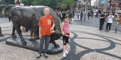 11 yıl önce berbere gitti bir daha saçları çıkmadı