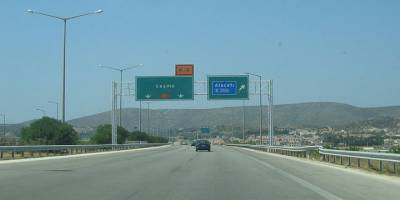 Otoyollarda otomobillerin hız sınırları yükseltildi