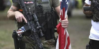 ABD’de ilkokula girmeye çalışan kişi polis tarafından öldürüldü