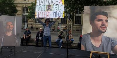 Ukrayna’da hayatını kaybeden Fransız gazeteci Paris’te anıldı