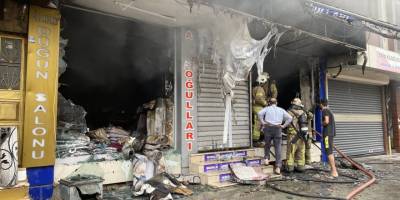 Esenyurt'ta yanan dükkan küle döndü