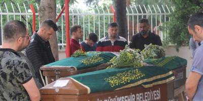 İzmir'deki köpek cinayetinde hayatını kaybeden 3 kişi defnedildi