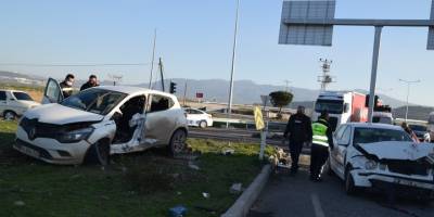 İzmir’de trafik kazası: 6 yaralı