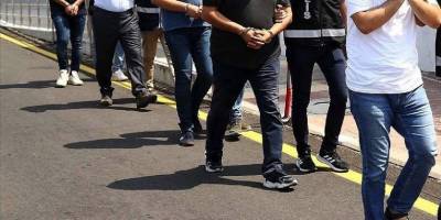 İzmir merkezli 7 ilde FETÖ operasyonu