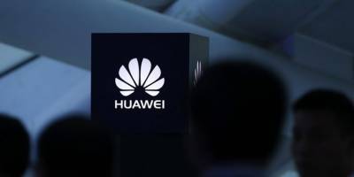 Huawei online mağaza birinci yaşını hediyelerle kutluyor