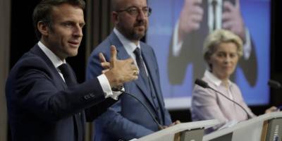 AB: "Ukrayna'ya askeri ve mali yardımlar yapmaya karar verdik"