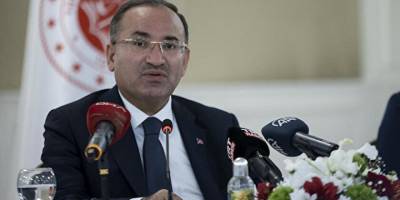 Adalet Bakanı Bozdağ: “Adayımız Cumhurbaşkanı Recep Tayyip Erdoğan’dır, adaylığı yasaldır”