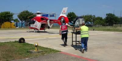 Helikopter ambulans en yoğun günlerini yaz mevsiminde yaşıyor
