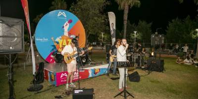 Mersin'de 'Yaz dostum konserleri' başladı