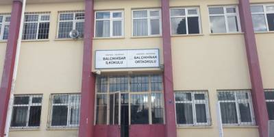 Başkent'te kullanılmayan okulun hali yürekleri parçaladı