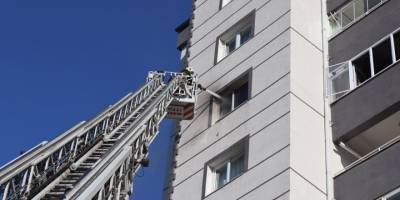 Kayseri'de ilginç olay: Önce çelik kasayı attı, sonra evi yaktı