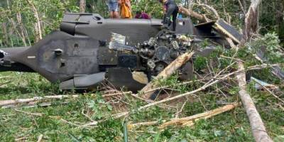 Tayland’da askeri helikopter ormanlık alana düştü