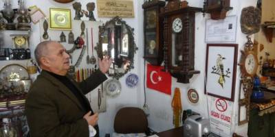 Antikacı Öztan: "Bu iş benim için hobi ölene kadar devam