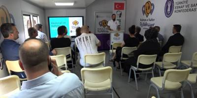 ’Restoran ve Kafeler Dijitalleşiyor’ projesi doğrultusunda gezici tır harekete geçti