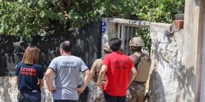 İzmir'de kocasının bıçakla rehin aldığı kadın kurtarıldı