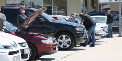 Resmi Gazete'de yayımlandı: İkinci el otomobil satışında 6 ay ve 6 bin kilometre şartı yürürlükte