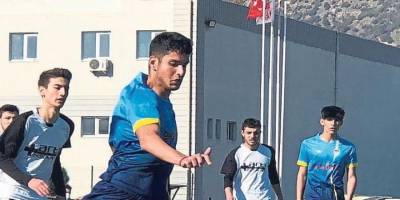 Yarım ton kavuna futbolcu transferi