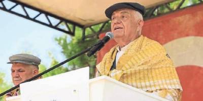 Vekile büyük ayıp