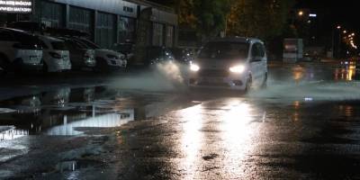 Edirne'de sağanak yağış etkili oldu