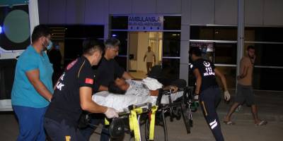 Manisa'da düğünde kavga çıktı: 2'si ağır 11 yaralı