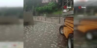 Meksika’yı sel vurdu: 1 ölü