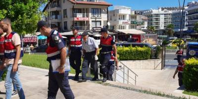 Marmaris'teki orman yangınıyla ilgili gözaltına alınan şüpheli adliyeye sevk edildi