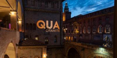 Dünyanın en büyük seramik fuarı Cersaie’de QUA Granite rüzgârı esti