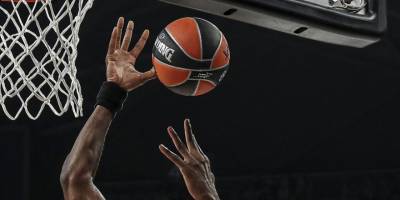 Anadolu Efes, THY Avrupa Ligi'nde bu sezon ilk yenilgisini aldı