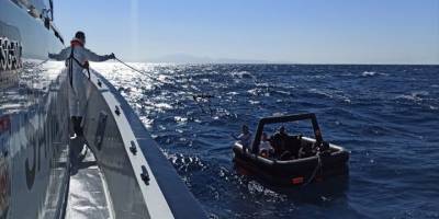 İzmir'de 155 düzensiz göçmen yakalandı