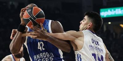 Anadolu Efes, THY Avrupa Ligi'nde yarın Real Madrid'e konuk olacak