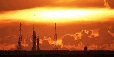 NASA'nın Ay'a fırlatacağı Artemis I misyonu kasırga nedeniyle yine ertelendi