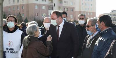 Çiğli’de sağlık emekçileri anısına ilk fidanlar dikildi