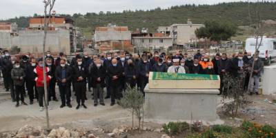 Şofbenden zehirlenen genç çifte gözyaşlı veda