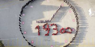 Denizli'de minik öğrenciler 10 Kasım koreografisi sundu