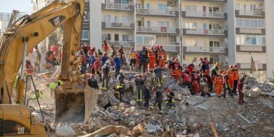 İzmir'de geniş çaplı deprem çalıştayı