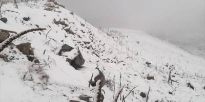 Afyonkarahisar'ın yüksek kesimlerinde kar yağışı etkili oldu