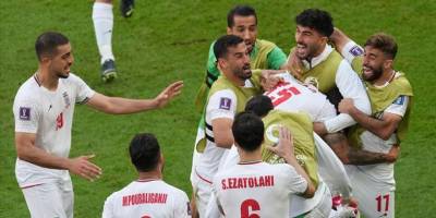 İran ilk galibiyetini Galler karşısında 2 golle aldı