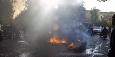 İran Devrim Muhafızları Ordusu: Ülke çapındaki gösterilerde 300'den fazla kişi hayatını kaybetti