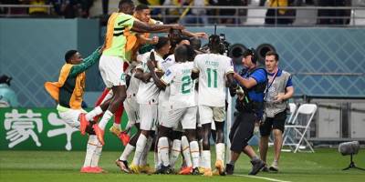 Senegal, Ekvador'u 2-1 yenerek son 16 turuna yükseldi