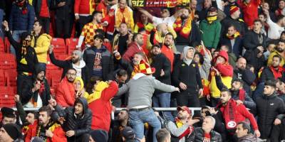 Göztepe-Altay maçında atılan fişek nedeniyle yaralanan taraftar şikayetçi oldu