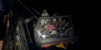 Marmaris açıklarında 72 düzensiz göçmen kurtarıldı